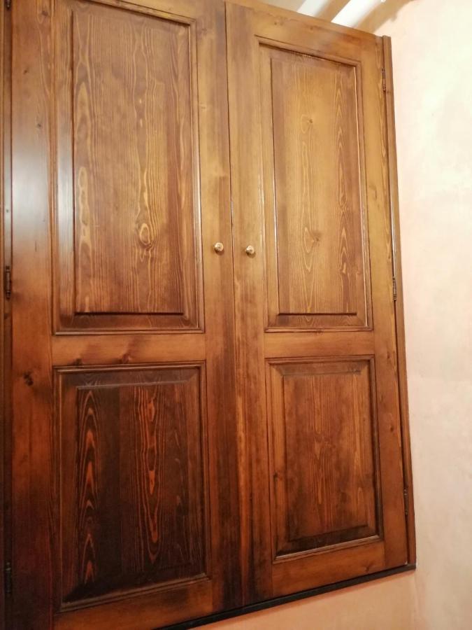 דירות אימפריה Casa Nives מראה חיצוני תמונה
